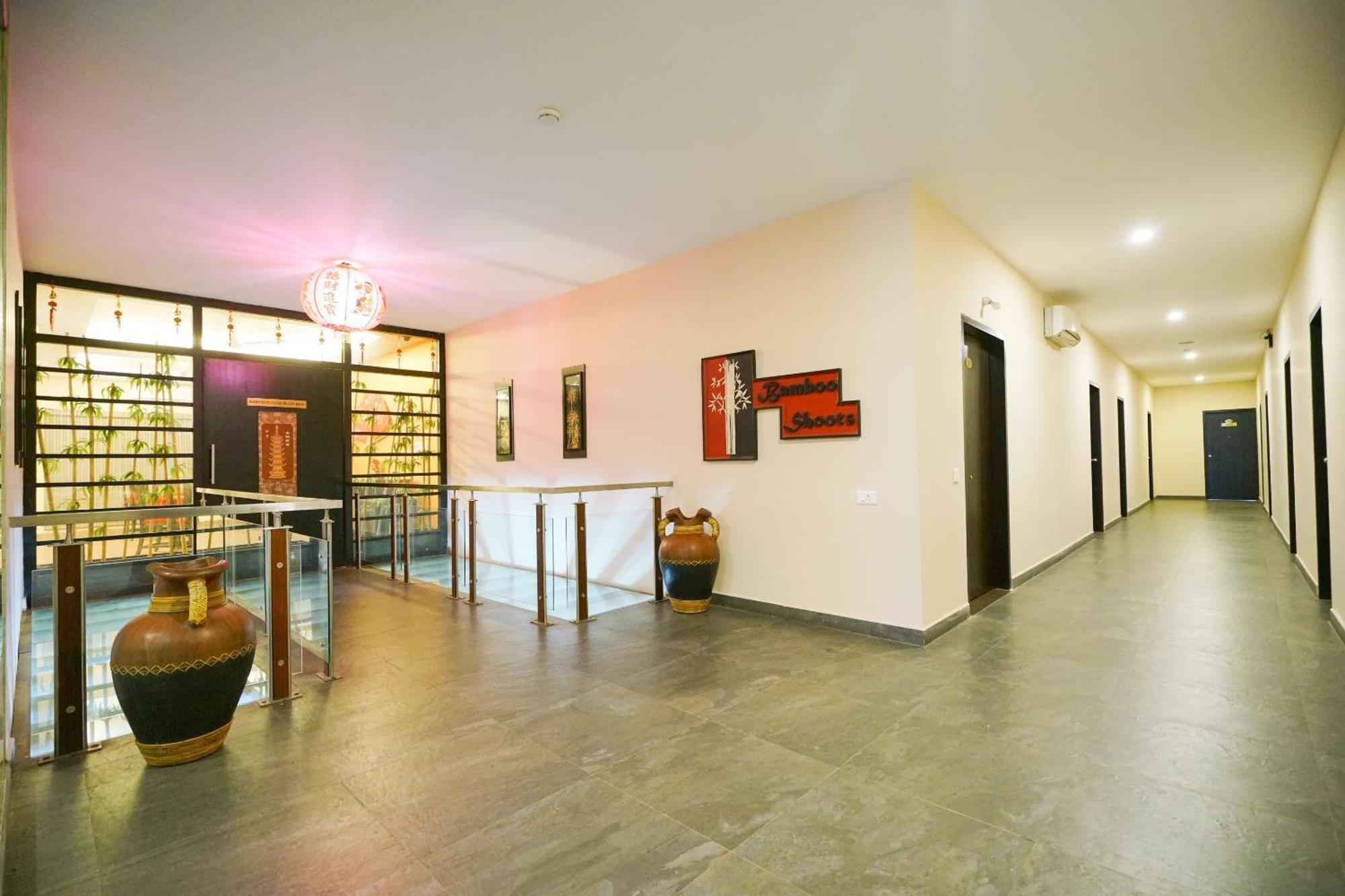 Super Townhouse Mookkannoor Tourist Home Angamali Dış mekan fotoğraf